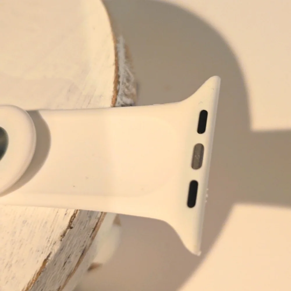 ⭐️ Wrist, Hotflow Compatible with Apple 8/7/6/5/4/3/2/1/SE White 42/44mm S/M